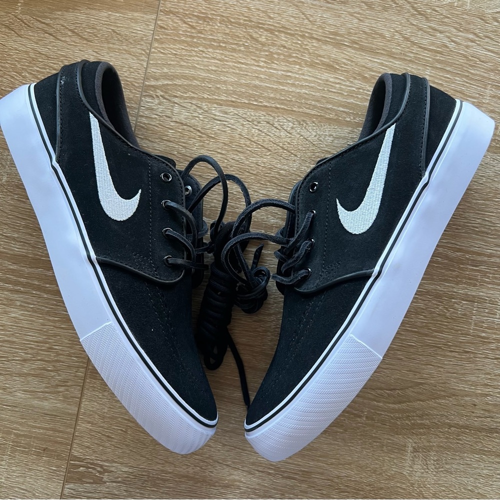 Nike SB Zoom Janoski OG+ - Picture 2 of 6
